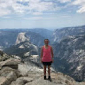 Meet your Posher, Elisa